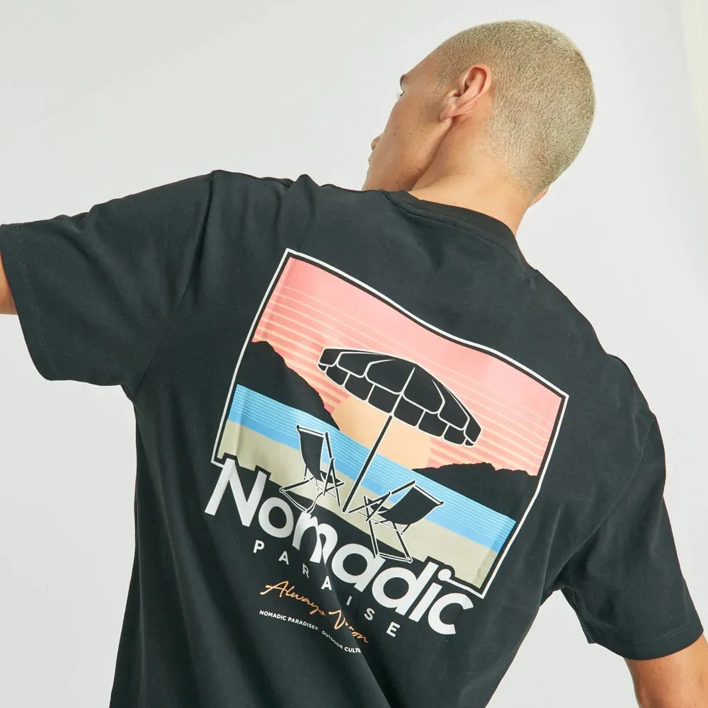 NOMADIC PARADISE Mens Vacation Relaxed Tee Shirt Jet Black